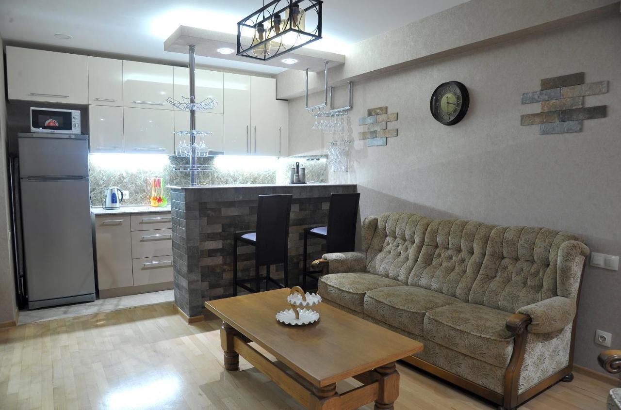 River Side Apartment Tbilisi ภายนอก รูปภาพ