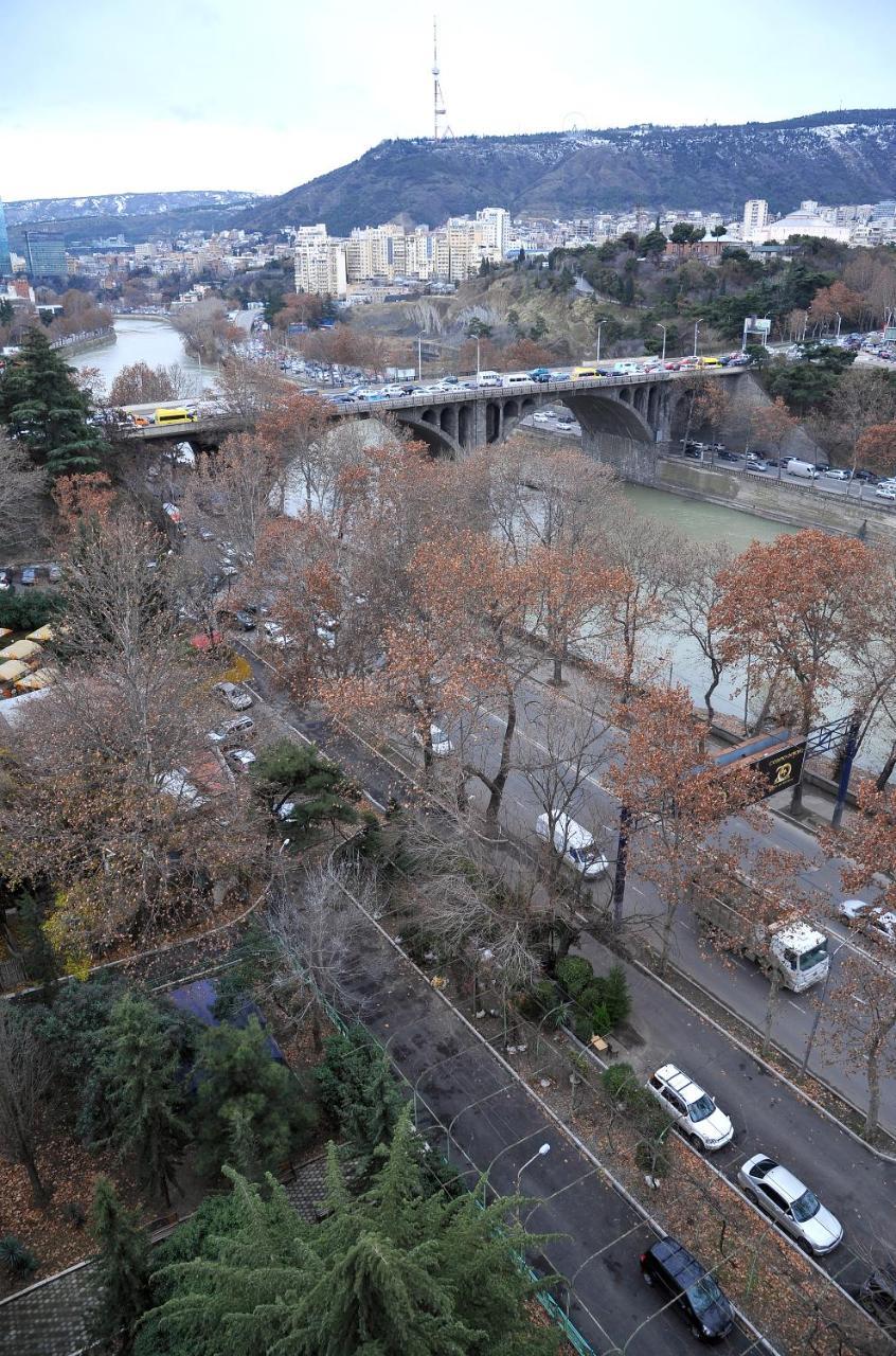River Side Apartment Tbilisi ภายนอก รูปภาพ
