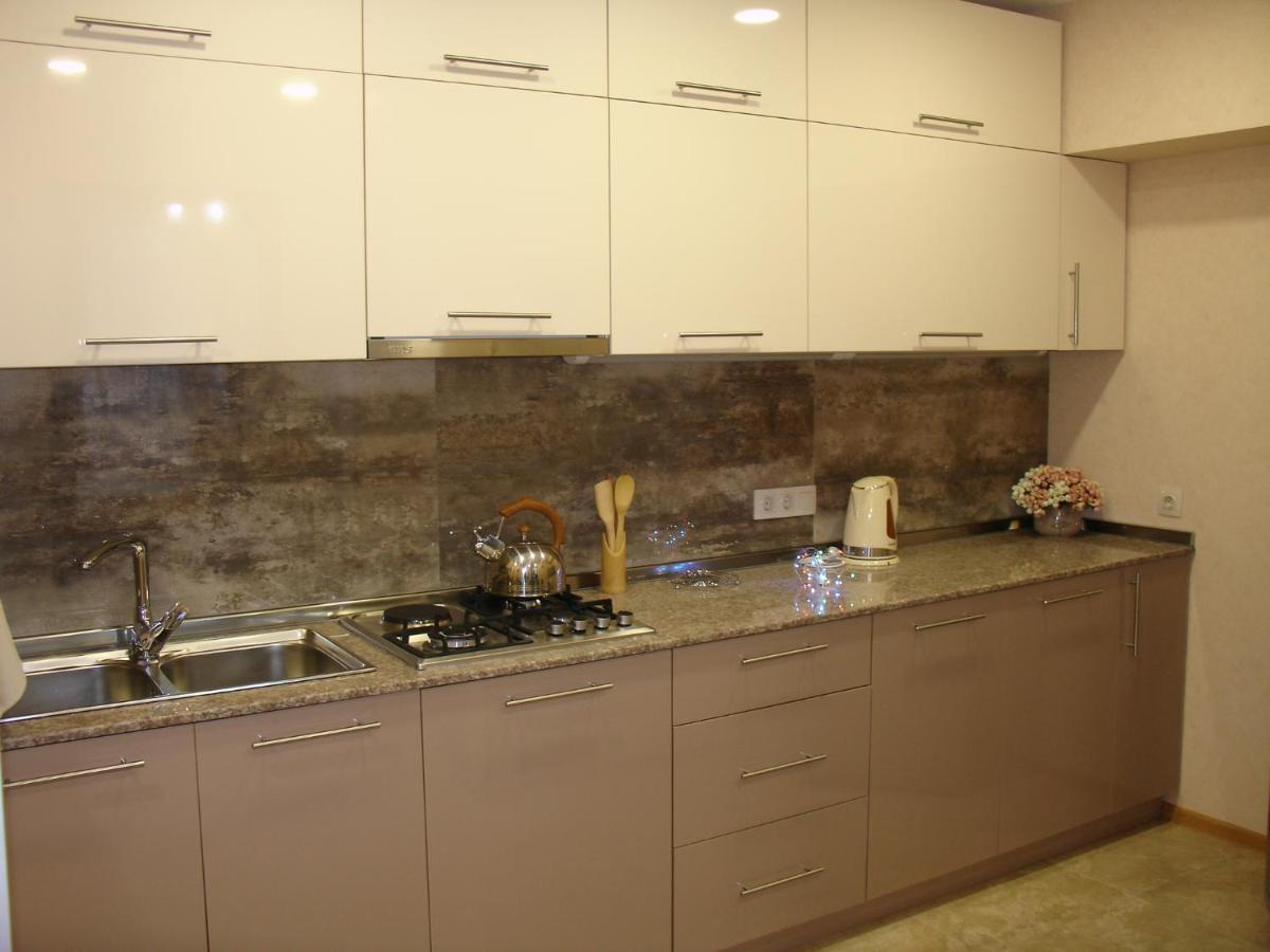 River Side Apartment Tbilisi ภายนอก รูปภาพ