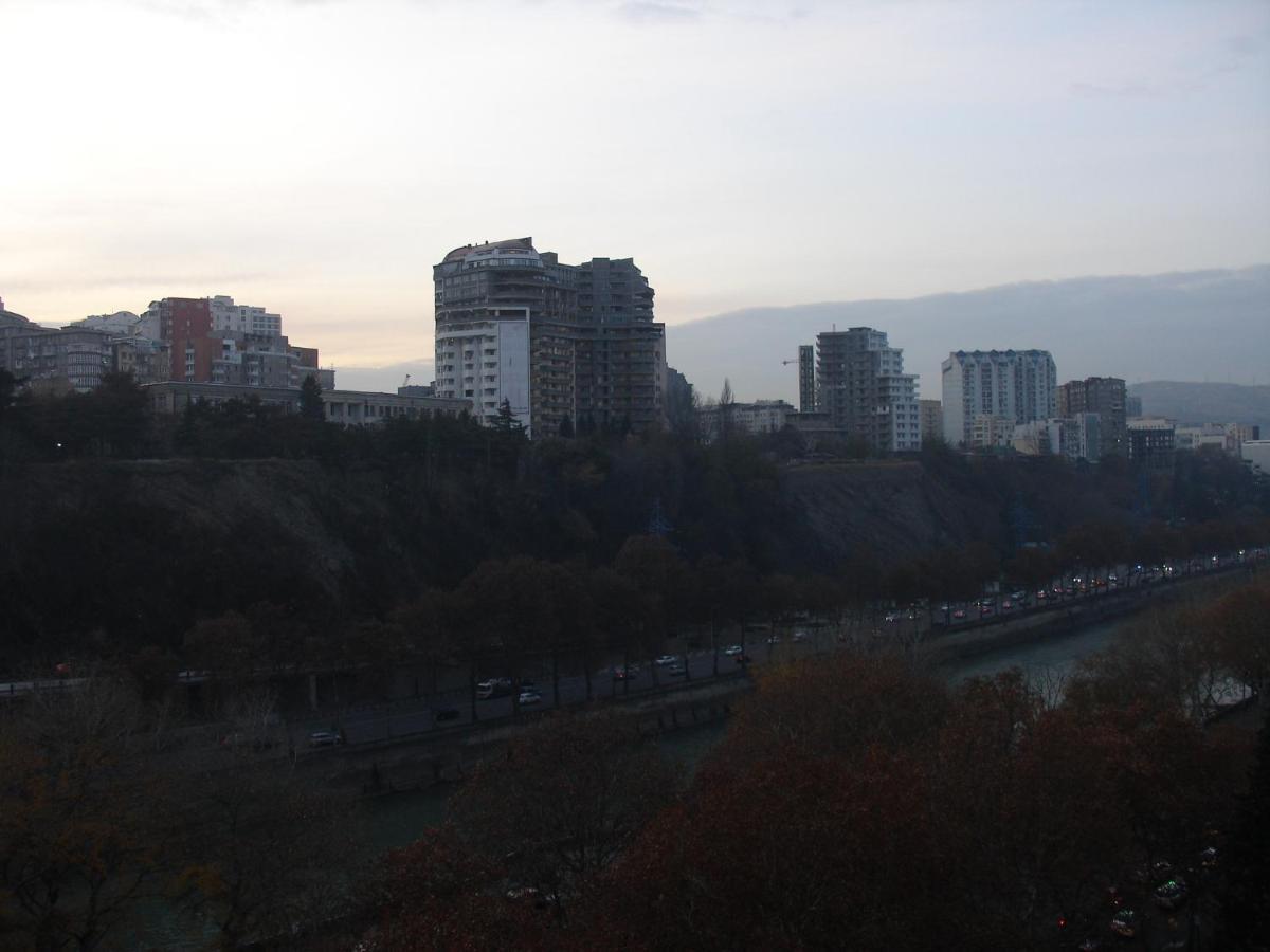 River Side Apartment Tbilisi ภายนอก รูปภาพ